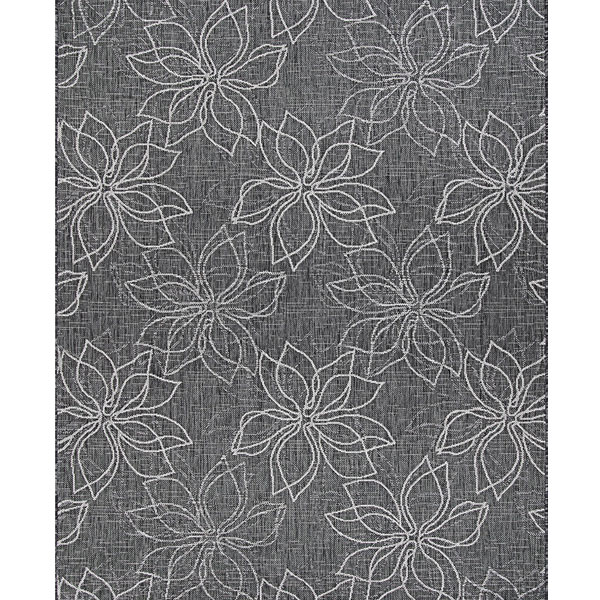 Charm Yukon Ash by Couristan