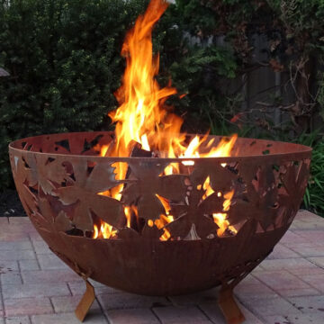Fancy Flames Leaves Fire Bowl XL by Esschert Design USA