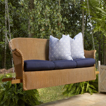 Univeral Loom Sofa Swing by Lloyd Flanders