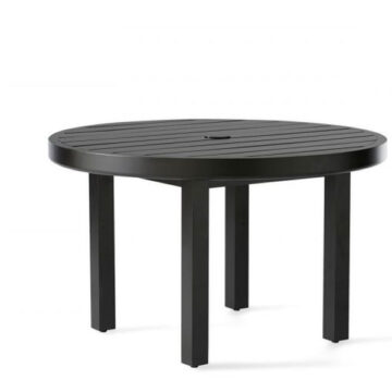 Trinidad 3000 Series 36" Round Aluminum Coffee Table by Mallin