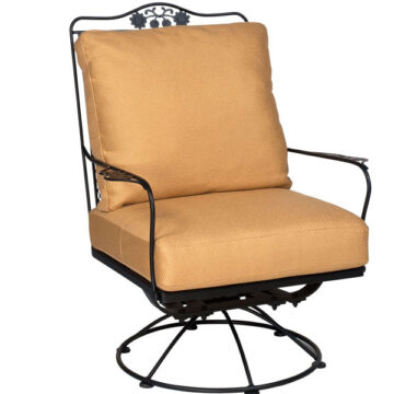 Briarwood Swivel Rocking Lounge Chair by Woodard